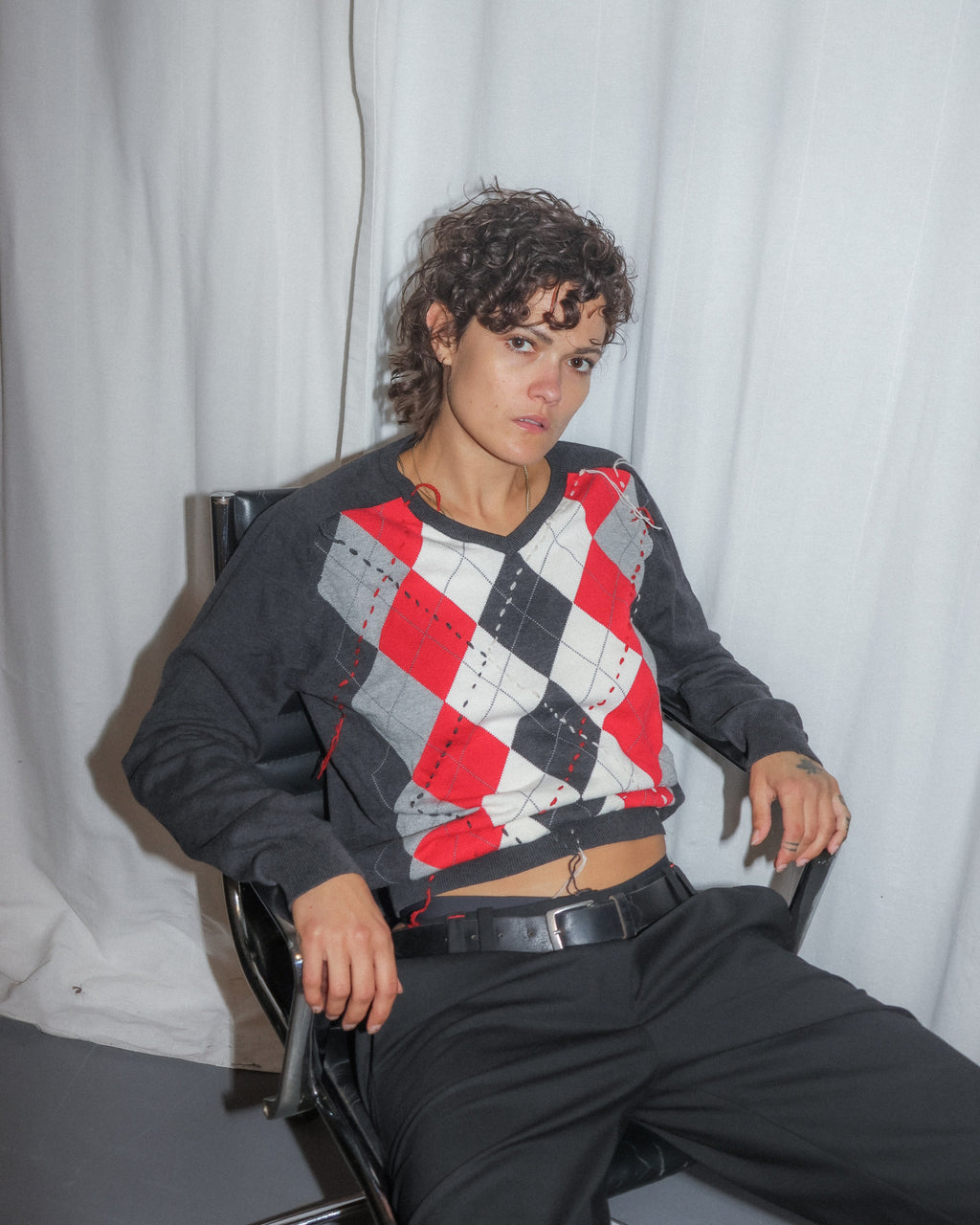 Red argyle knit by RE;INCARNATED – image 4 of 4