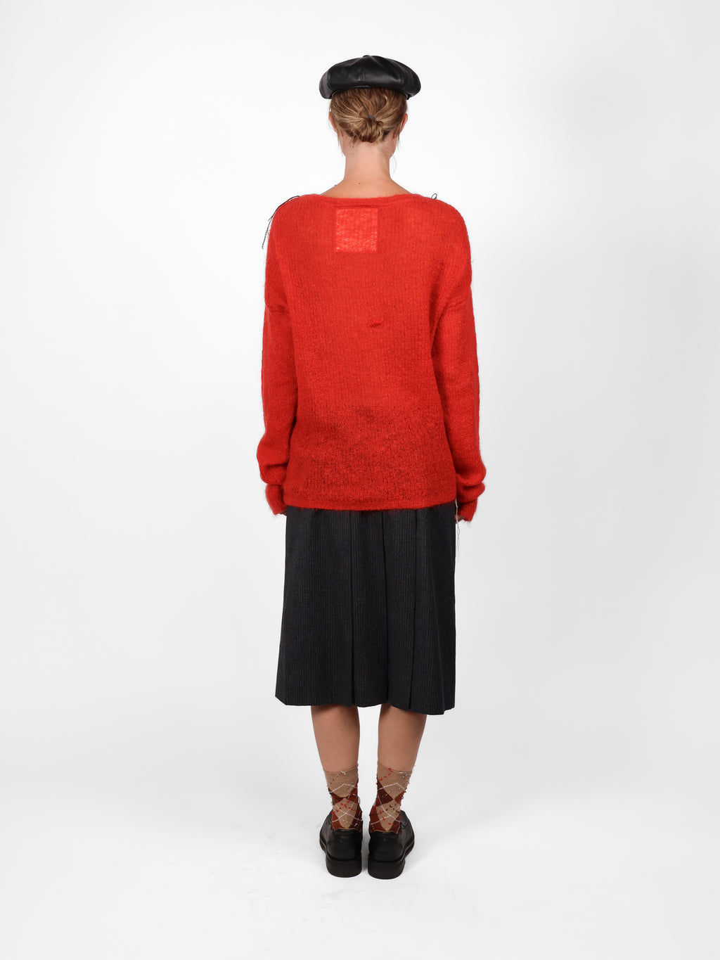 LONG RED KNIT