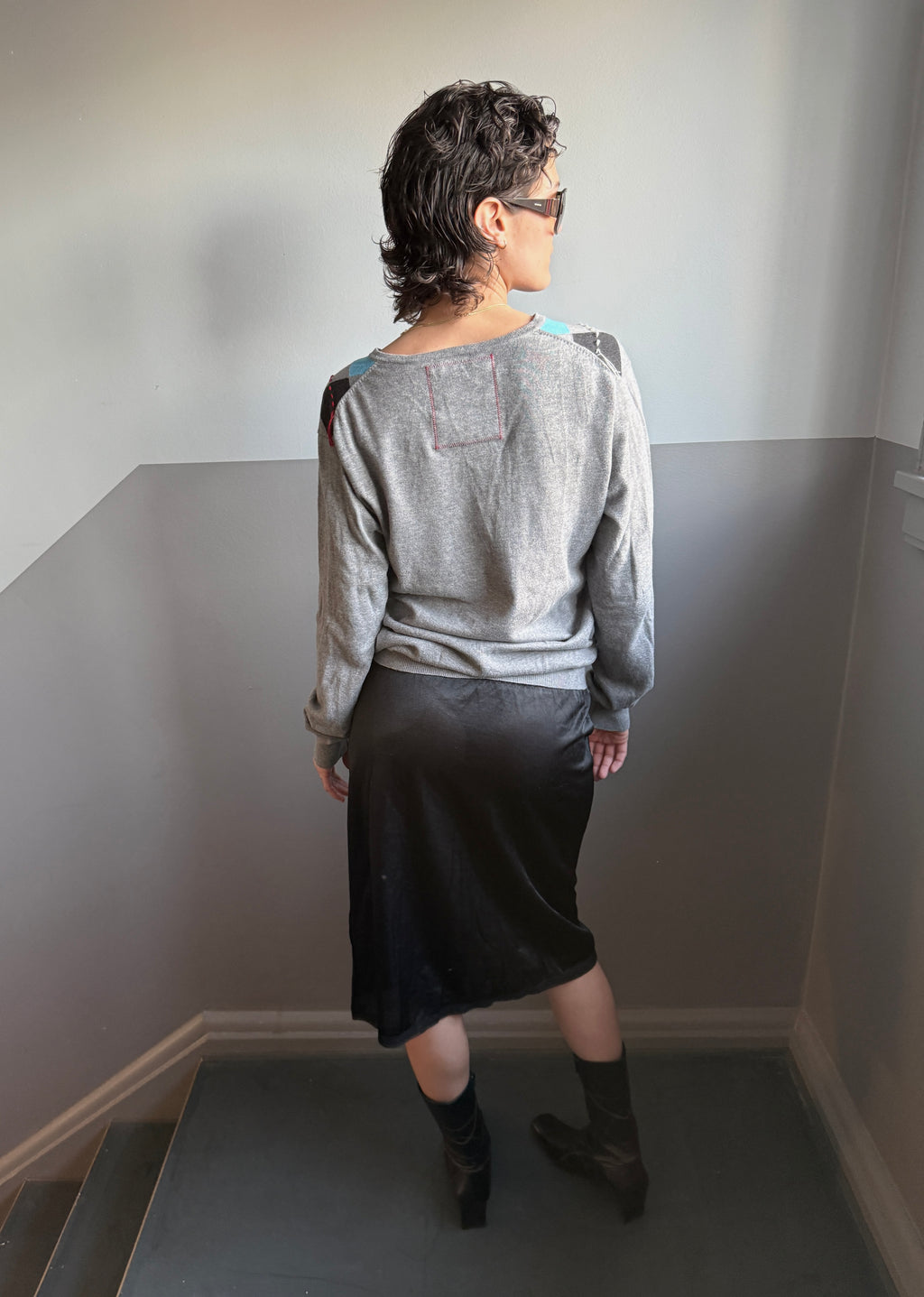 GREY ARGYLE KNIT – SIZE L