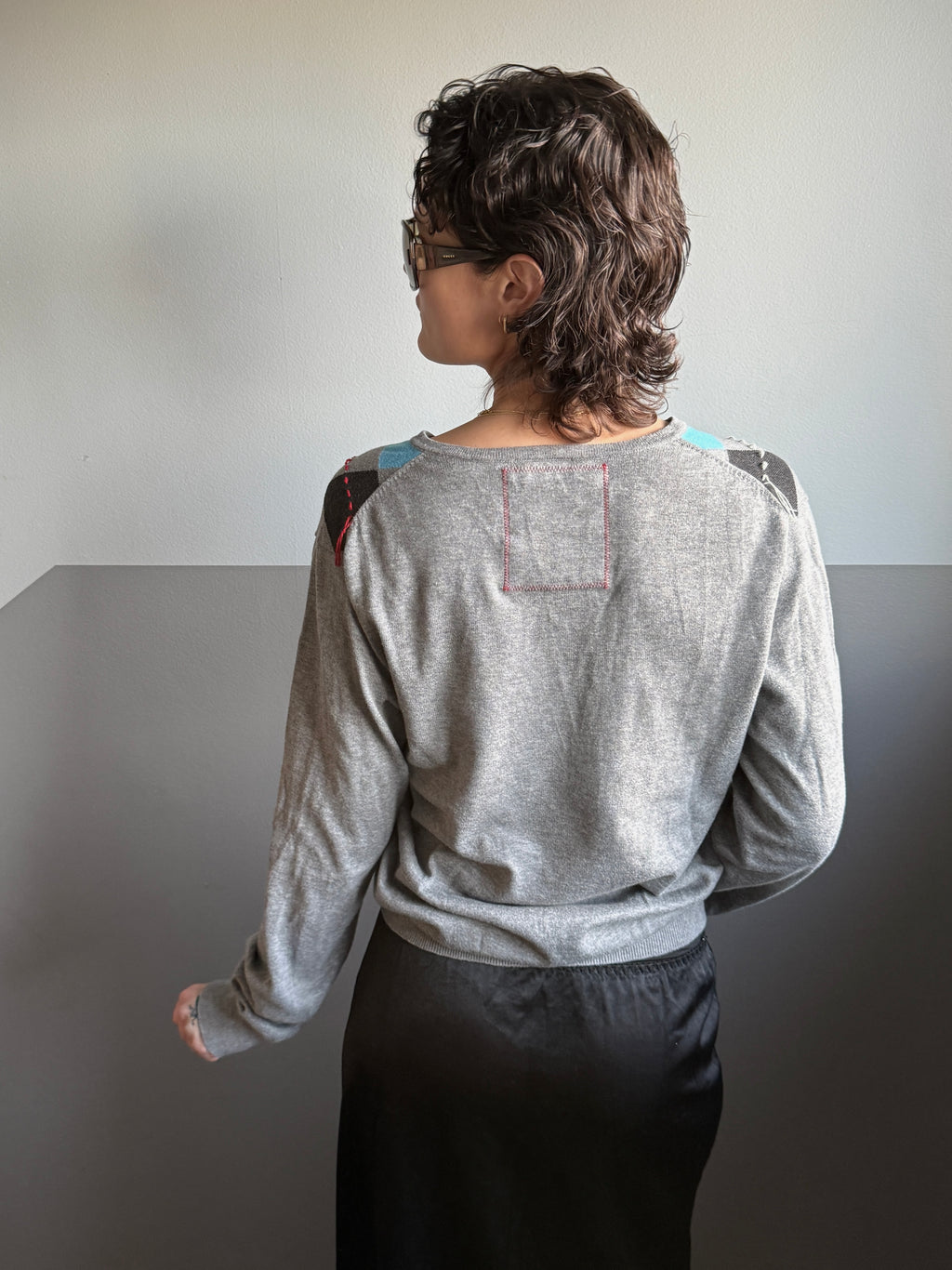 GREY ARGYLE KNIT – SIZE L