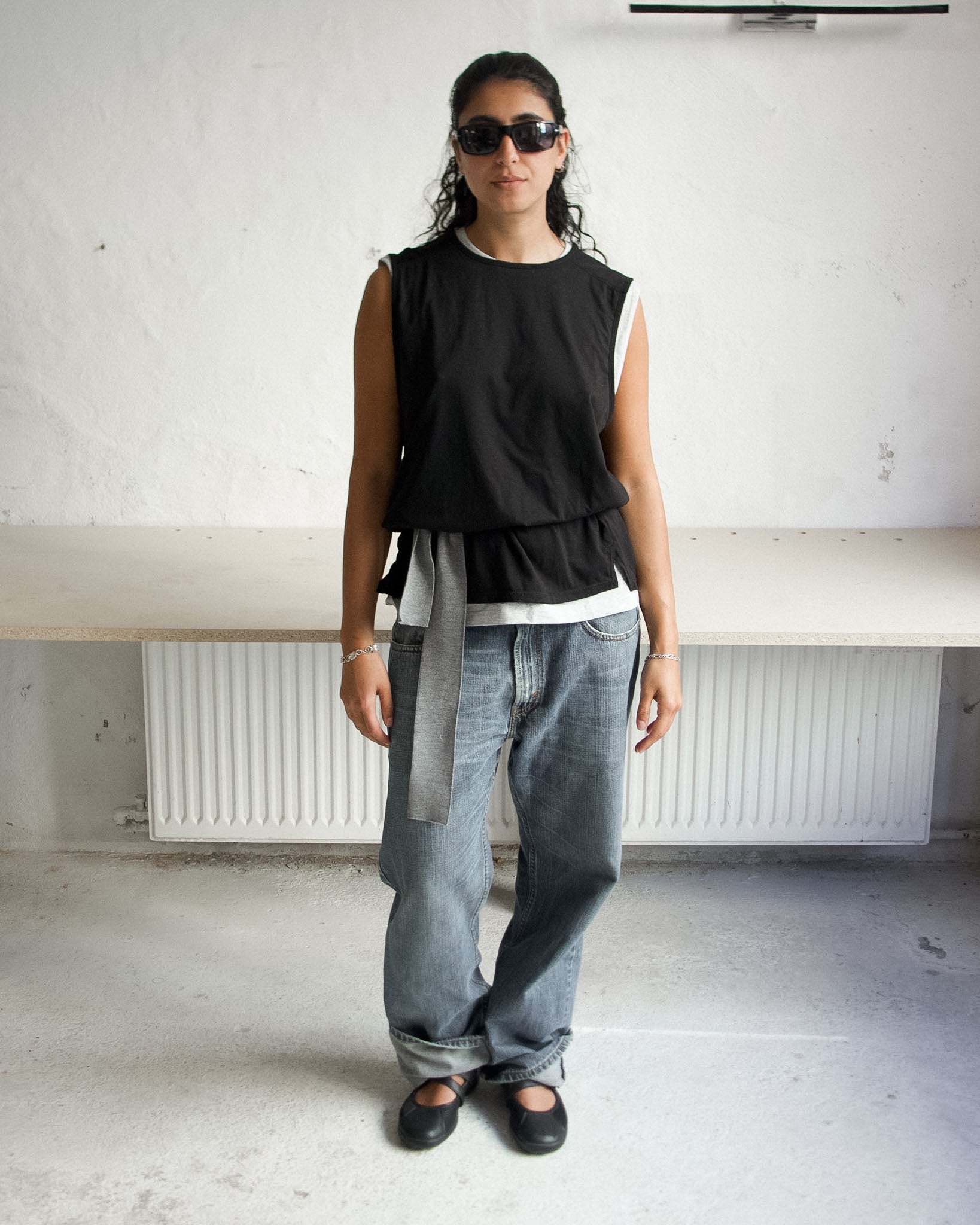 BLACK/GREY JERSEY TOP