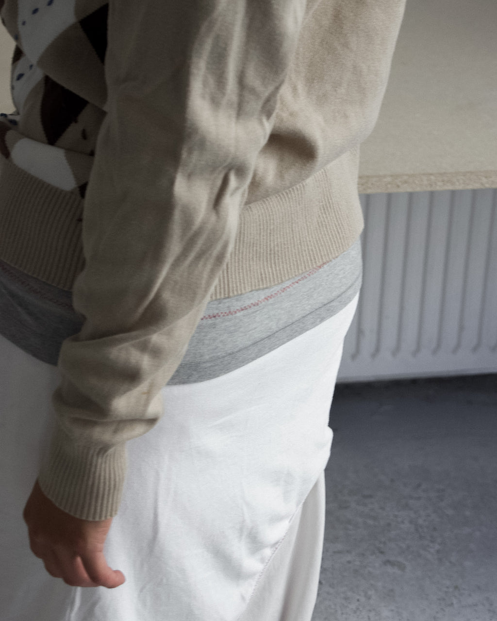 BEIGE ARGYLE KNIT