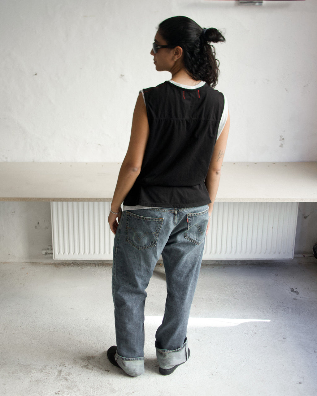 BLACK/GREY JERSEY TOP